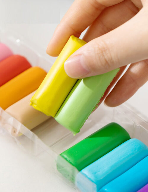 Plastilina 12 Culori, Deli, 200g